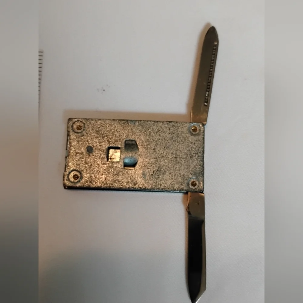 Vintage Wallet Nail Cleaner And File Accesory
